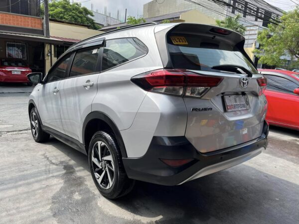 2018 Toyota Rush 1.5 G A/T - Image 4
