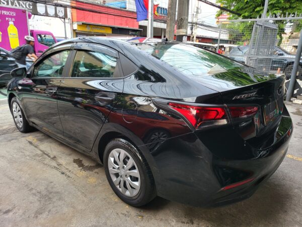 2020 Hyundai Accent 1.4 GL 8K KM M/T - Image 4