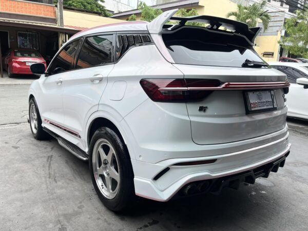 2021 Geely Coolray 1.5 Sport W/ Sunroof White Loaded Casa Maintained A/T - Image 4