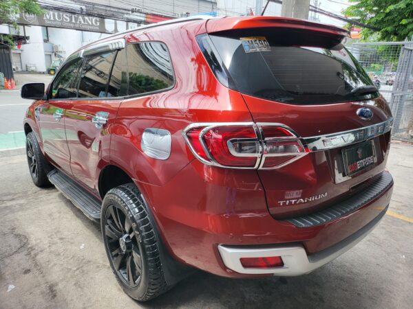 2017 Ford Everest 2.2 Titanium Plus W/Sunroof A/T - Image 4