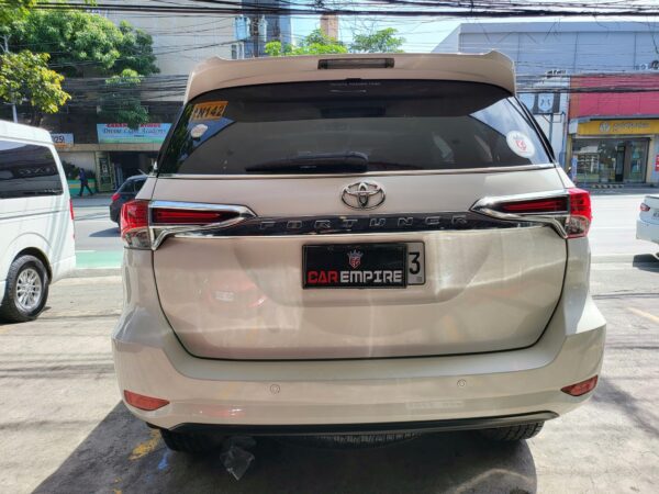 2018 Toyota Fortuner 2.4 G Diesel M/T - Image 5