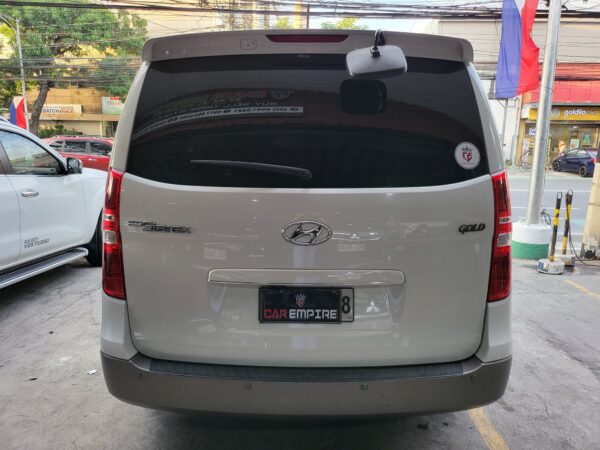 2020 Hyundai Grand Starex  2.5 Gold A/T - Image 5