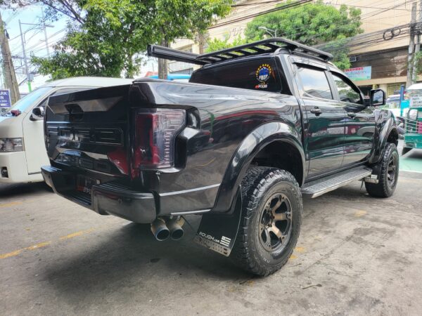 2017 Ford Ranger 3.2 Wildtrak 4x4 Loaded Worth 400K Raptor Look A/T - Image 6
