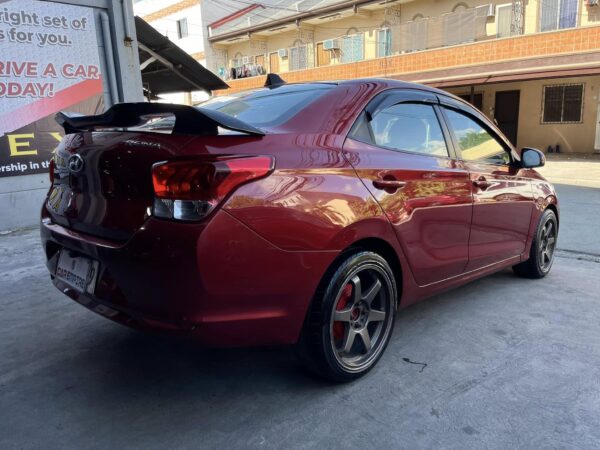 2019 Hyundai Reina 1.4 GL M/T - Image 6