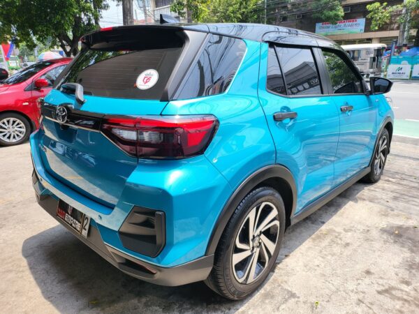 2023 Toyota Raize 1.0 Turbo 15K KM A/T - Image 6