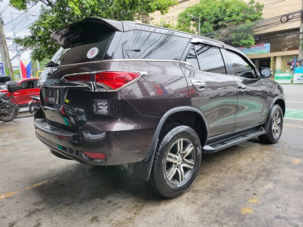 2017 Toyota Fortuner 2.7 G Gas A/T - Image 6