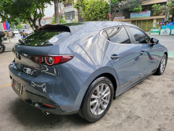 2020 Mazda 3 Hatchback 1.5 Skyactiv W/Sunroof A/T - Image 6
