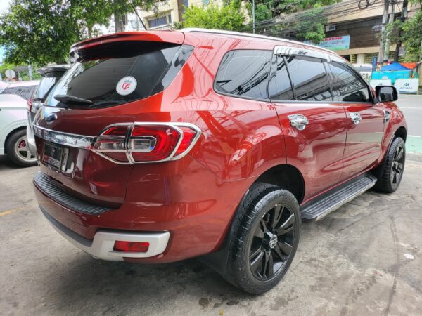 2017 Ford Everest 2.2 Titanium Plus W/Sunroof A/T - Image 6