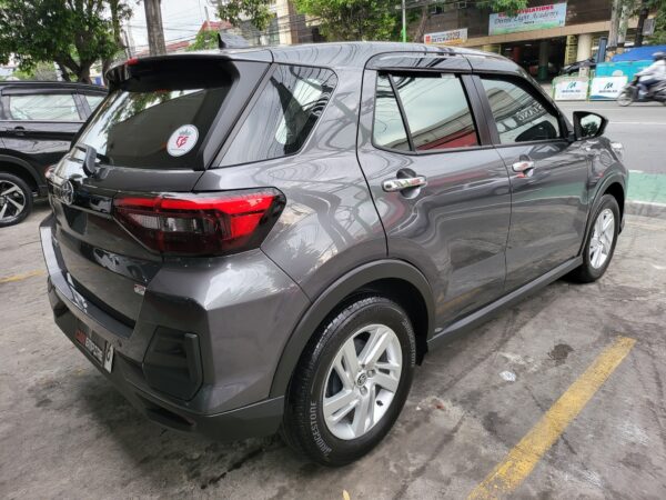 2023 Toyota Raize 1.2 G 20K KM Casa Maintained A/T - Image 6