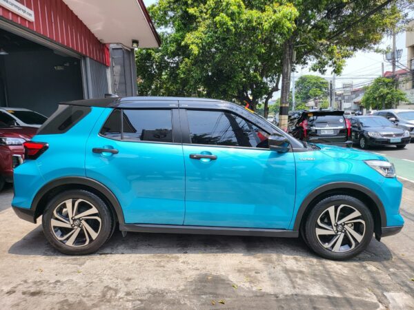 2023 Toyota Raize 1.0 Turbo 15K KM A/T - Image 7