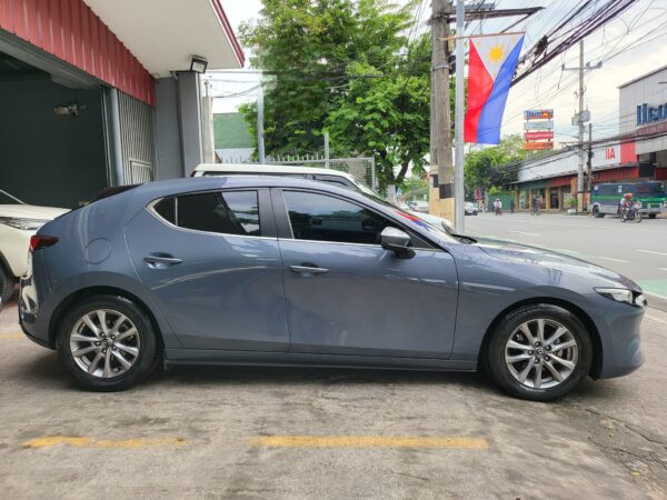 2020 Mazda 3 Hatchback 1.5 Skyactiv W/Sunroof A/T - Image 7