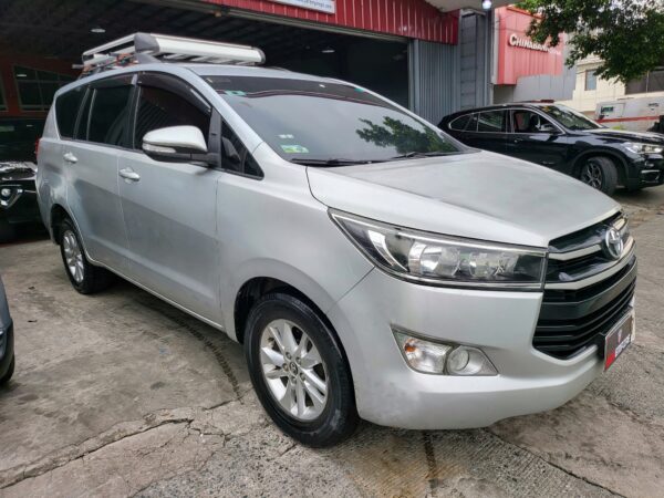 2017 Toyota Innova 2.8 E Diesel A/T - Image 8
