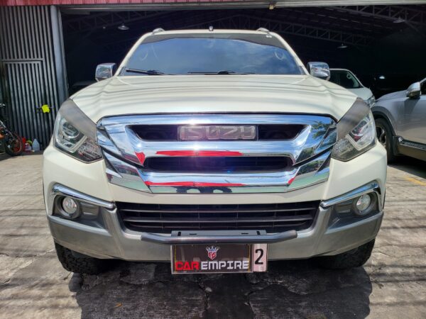 2017 Isuzu Mu-x 2.5 LS-A Loaded A/T - Image 2