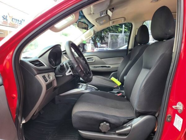 2018 Mitsubishi Strada 2.4 GLS Push Start A/T - Image 10