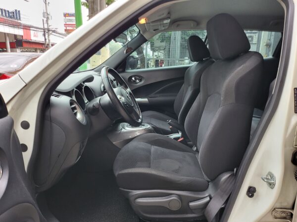 2017 Nissan Juke 1.6 CVT A/T - Image 10