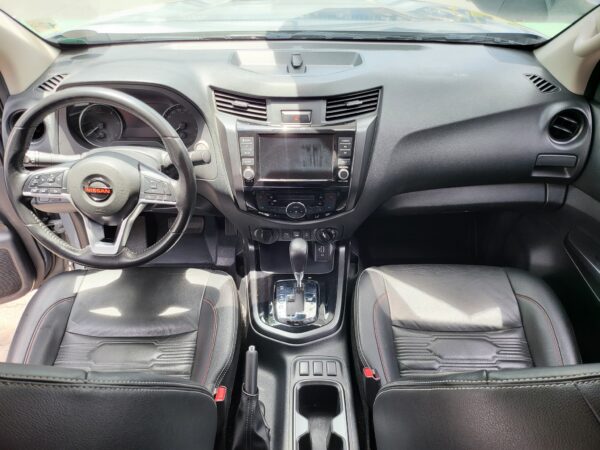 2022 Nissan Navara 2.5 Pro 4x 4x4 30K KM A/T - Image 11