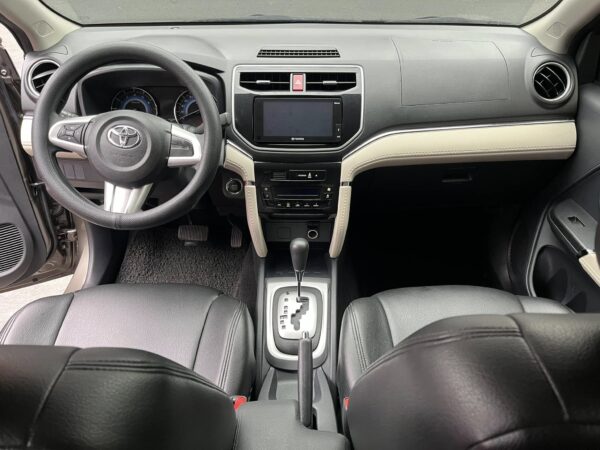 2019 Toyota Rush 1.5 E 20K KM A/T - Image 11