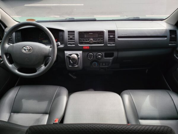 2022 Acquired Toyota Hiace Commuter 3.0 M/T - Image 11