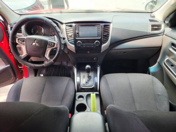 2018 Mitsubishi Strada 2.4 GLS Push Start A/T - Image 11