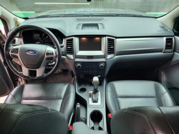 2018 Ford Everest 2.2 Trend A/T - Image 11