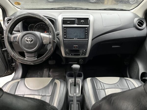 2021 Toyota Wigo 1.0 G A/T - Image 11