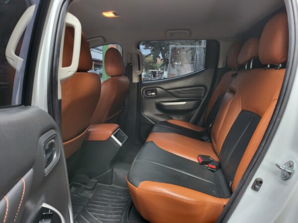 2022 Mitsubishi Strada 2.5 Athlete 20K KM A/T - Image 12