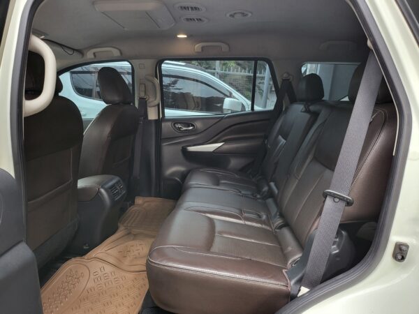 2019 Nissan Terra 2.5 VL 4x4 A/T - Image 11