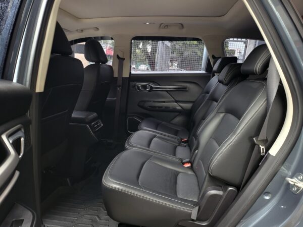 2022 Geely Okavango 1.5 Urban Titanium Hybrid A/T - Image 12