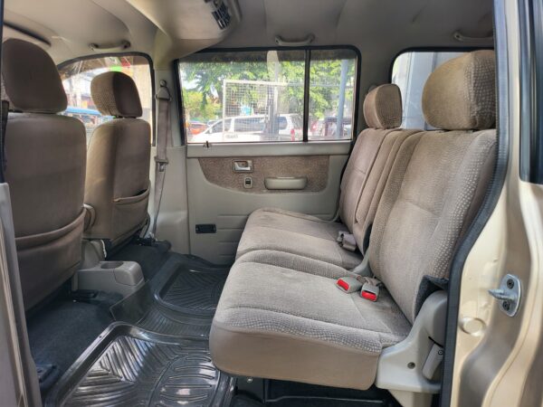 2006 Suzuki APV 1.6 GA M/T - Image 12