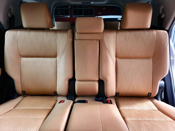 2017 Toyota Fortuner 2.4 G Diesel A/T - Image 13