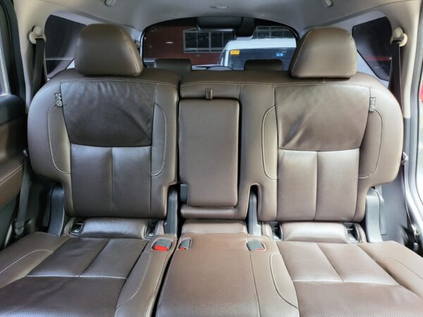 2019 Nissan Terra 2.5 VL A/T - Image 13