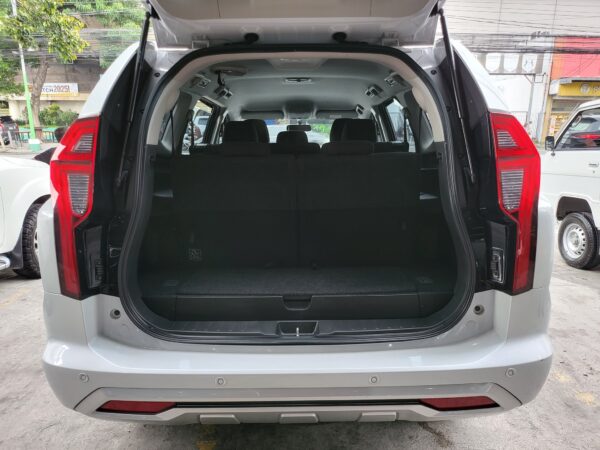 2024 Mitsubishi Montero Sport 2.4 GLX 10K KM M/T - Image 12