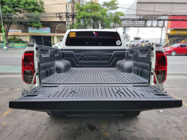 2022 Toyota Hilux 2.4 G A/T - Image 14