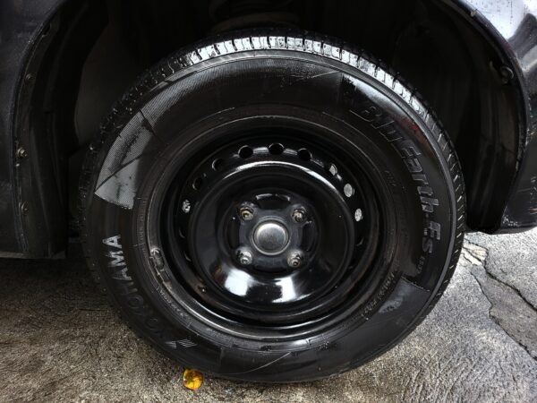 2011 Toyota Avanza 1.3 J M/T - Image 15