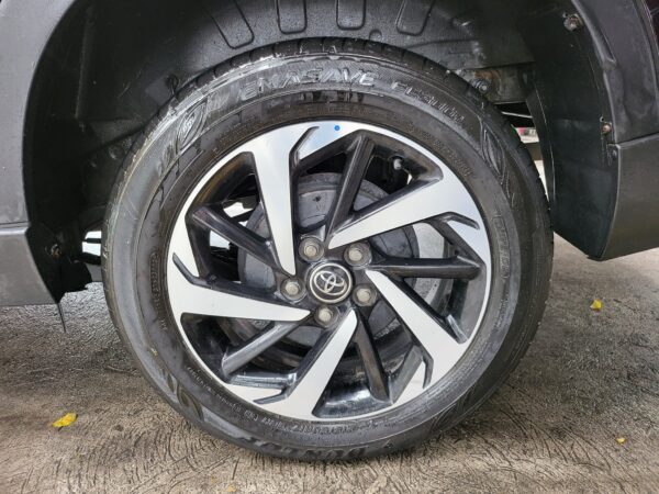 2024 Toyota Rush 1.5 GR-S A/T - Image 15