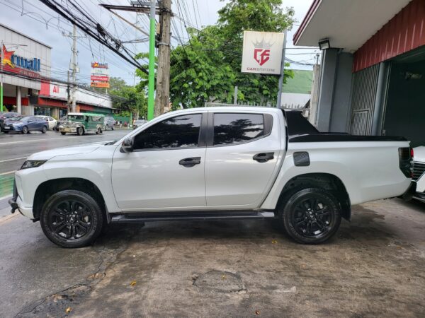 2022 Mitsubishi Strada 2.5 Athlete 20K KM A/T - Image 3