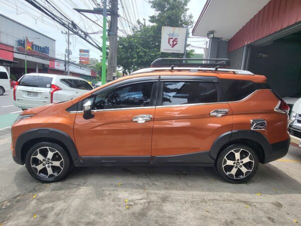 2021 Mitsubishi Xpander Cross 1.5 A/T - Image 3