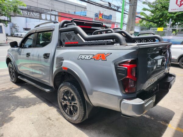 2022 Nissan Navara 2.5 Pro 4x 4x4 30K KM A/T - Image 4