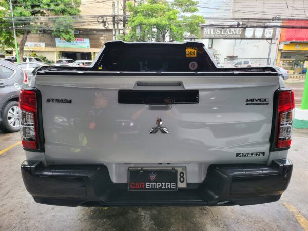2022 Mitsubishi Strada 2.5 Athlete 20K KM A/T - Image 5