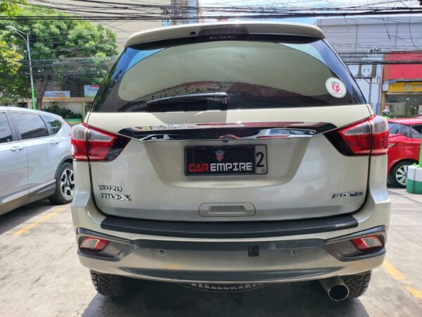 2017 Isuzu Mu-x 2.5 LS-A Loaded A/T - Image 5