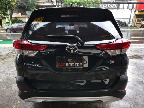 2024 Toyota Rush 1.5 GR-S A/T - Image 5