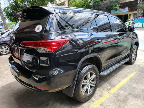 2016 Toyota Fortuner 2.7 G Gas A/T - Image 6