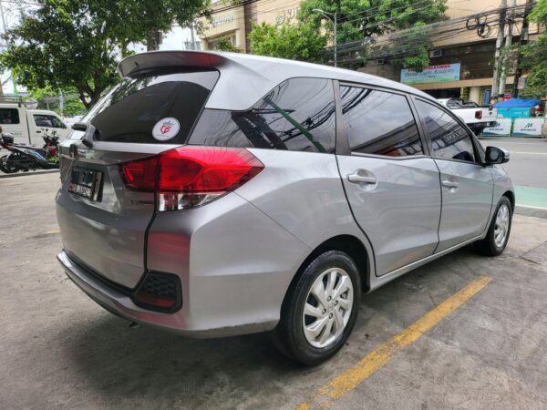 2020 Acquired  Honda Mobilio1.5 V A/T - Image 6