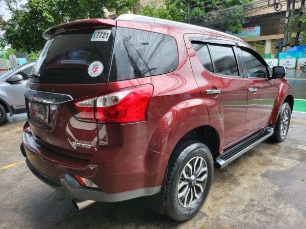2017 Isuzu Mu-x 2.5 LS-A A/T - Image 6