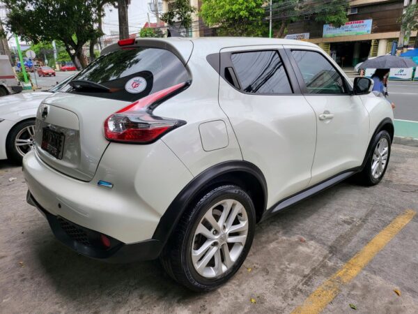 2017 Nissan Juke 1.6 CVT A/T - Image 6