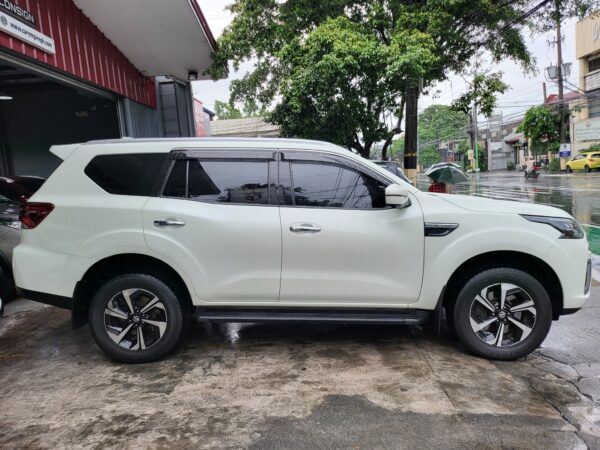 2024 Nissan Terra 2.5 VL Casa Maintained A/T - Image 7
