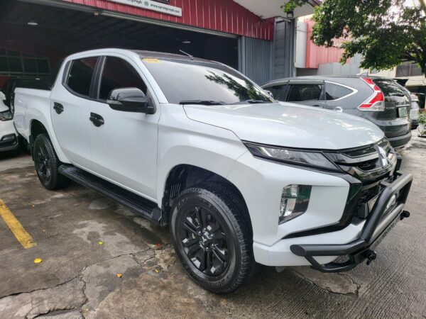 2022 Mitsubishi Strada 2.5 Athlete 20K KM A/T - Image 8