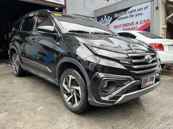 2023 Toyota Rush 1.5 GR-S A/T - Image 8
