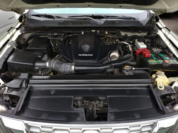 2019 Nissan Terra 2.5 VL 4x4 A/T - Image 8