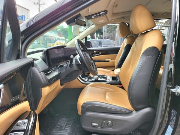 2022 Kia Grand Carnival 2.2 Limousine A/T - Image 10